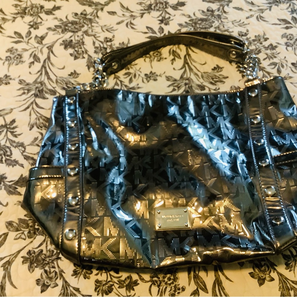 Michael Kors logo tote